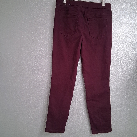 Chicos Girlfriend Slim Leg Ankle In Plum Size 00 - Picture 8 of 11